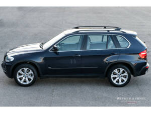 Image 2/34 of BMW X5 xDrive48i (2006)