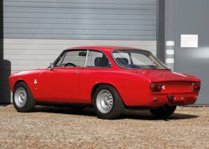 Immagine 28/48 di Alfa Romeo Giulia 1750 GT Am (1970)
