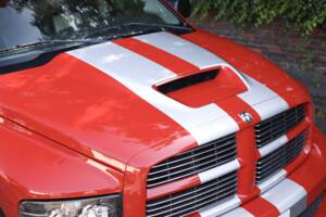Immagine 50/50 di Dodge Ram SRT 10 (2005)
