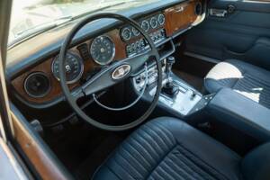 Image 45/50 de Jaguar XJ 6 4.2 (1970)