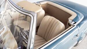 Image 20/33 of Mercedes-Benz 230 SL (1966)