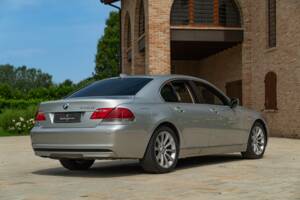 Image 6/50 de BMW 745d (2005)