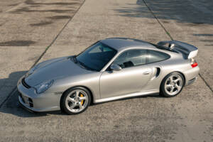 Image 3/51 of Porsche 911 GT2 (2001)