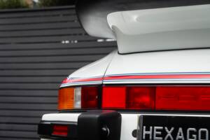 Image 4/50 of Porsche 911 Turbo LE (1989)