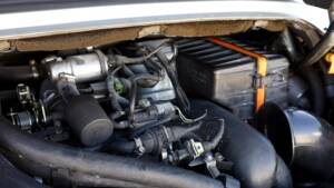 Image 28/46 of Porsche 911 Carrera 2 (1991)
