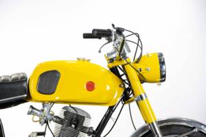 Imagen 34/50 de Gilera 150 Autostrada (1971)