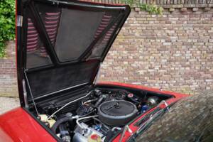 Image 9/50 of Jensen Interceptor MK III (1976)