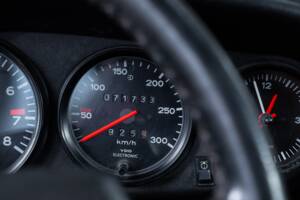 Afbeelding 39/44 van Porsche 911 Turbo 3.0 (1975)