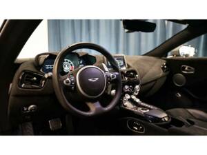 Bild 4/8 von Aston Martin Vantage V8 (2019)