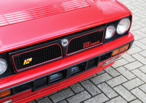 Image 19/41 of Lancia Delta HF Integrale (1989)