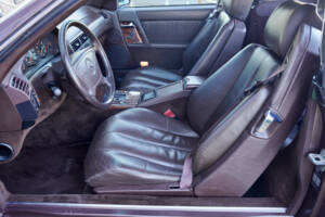 Immagine 28/50 di Mercedes-Benz 300 SL (1993)