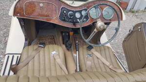 Image 20/52 of MG TD (1953)