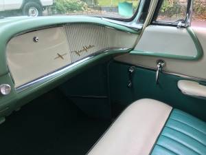 Immagine 29/49 di DeSoto Fireflite Sportsman (1955)