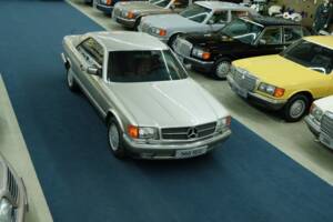Bild 5/50 von Mercedes-Benz 560 SEC (1986)