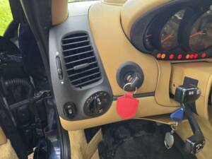 Bild 30/43 von Porsche 911 Carrera (1999)