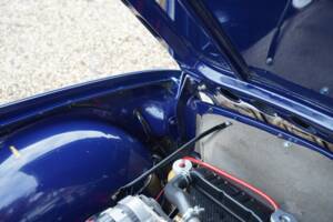 Image 36/50 of Triumph TR 6 PI (1972)