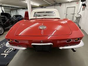 Image 14/41 of Chevrolet Corvette (1962)