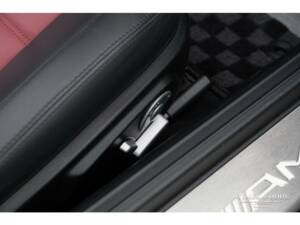 Bild 37/43 von Mercedes-Benz SLK 55 AMG (2005)