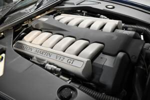 Image 13/50 of Aston Martin DB 7 GT (2004)