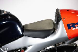 Image 15/50 of Aprilia RS 250 (1998)