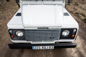 Bild 26/98 von Land Rover Defender 110 Td5 (1999)