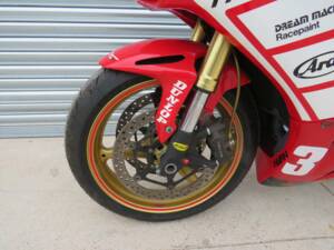 Afbeelding 37/47 van Honda CBR 1000 RR Fireblade (2010)