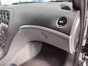 Bild 59/86 von Alfa Romeo Spider 2.2 JTS (2007)