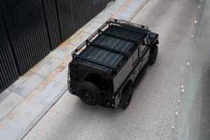 Image 36/41 of Land Rover Defender 110 (1992)