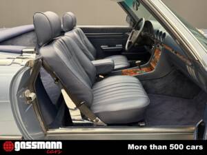 Bild 14/15 von Mercedes-Benz 560 SL (1988)