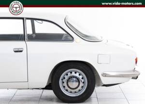Afbeelding 5/15 van Alfa Romeo 1750 Berlina (1968)