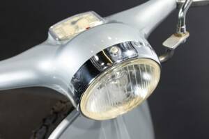 Image 37/45 of Piaggio Vespa 150 (1958)