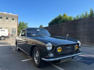 Image 3/34 of Bristol 411 Mk. I (1970)