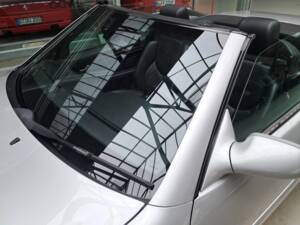 Image 49/50 of Mercedes-Benz SL 320 (1998)