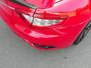 Image 33/99 of Maserati GranCabrio Sport (2015)