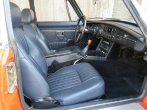 Afbeelding 6/18 van MG MGB GT (1972)