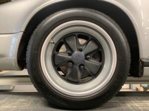 Image 56/132 of Porsche 911 Speedster 3.2 (1989)