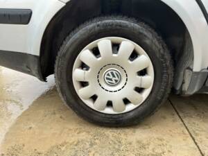 Image 12/20 de Volkswagen Passat Variant 1.9 TDI (1999)
