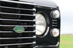 Bild 21/50 von Land Rover Defender 130 Double Cab (2007)