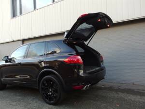 Imagen 83/97 de Porsche Cayenne Turbo (2011)