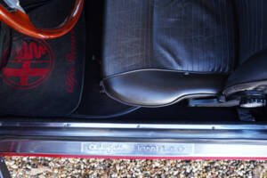 Image 42/50 of Alfa Romeo 2000 GTV (1972)