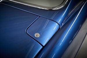 Imagen 54/100 de Ferrari 250 GT 2+2 (1963)