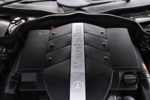 Obraz 50/50 pojazdu Mercedes-Benz SL 350 (2004)