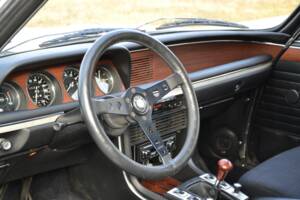 Image 18/26 of BMW 3.0 CSL (1973)