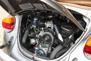 Image 4/50 of Volkswagen Beetle 1303 (1979)
