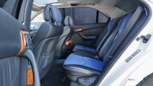 Image 10/51 of Mercedes-Benz S 65 AMG L (2004)