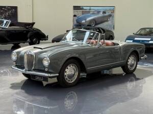 Bild 7/33 von Lancia Aurelia B24 Convertibile (1958)