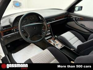 Bild 9/15 von Mercedes-Benz 560 SEC (1989)