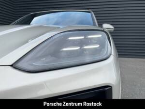 Imagen 31/32 de Porsche Cayenne Turbo E-Hybrid (2025)