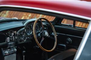 Bild 22/39 von Aston Martin DB 6 (1967)