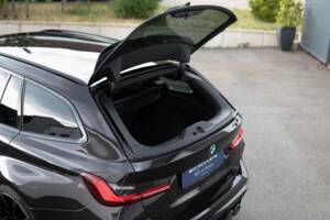Image 13/32 of BMW M3 Competition Touring xDrive (2024)